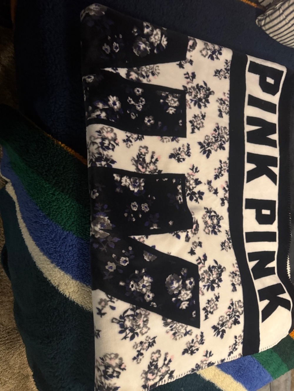 PINK Victoria's Secret Black, White & Purple Floral Sherpa Throw - Picture 3 of 4